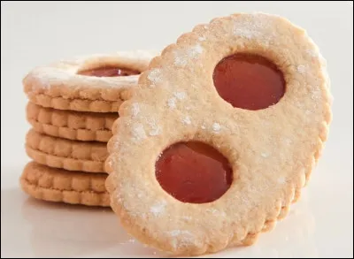 Quelle pâte utilise-t-on pour confectionner ''La lunette de Romans'' ?