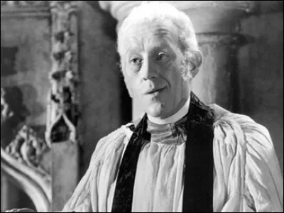 Il aurait pu être dans le guide des records suite à sa performance dans le film "Noblesse oblige". Quel est cet acteur qui interprète le Révérend Lord Henry D'Ascoyne dans ce film de 1949 ?