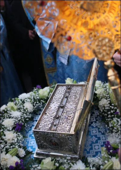 Dans quel pays est conservée la Sainte Ceinture, relique de la Vierge Marie ?