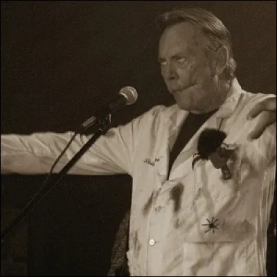 Quelle chanson de 1962 de Bobby Boris Pickett a été écrite en lhonneur dun célèbre acteur de film d'horreur, Boris Karloff, et est aujourdhui considérée comme la chanson dHalloween par excellence ?