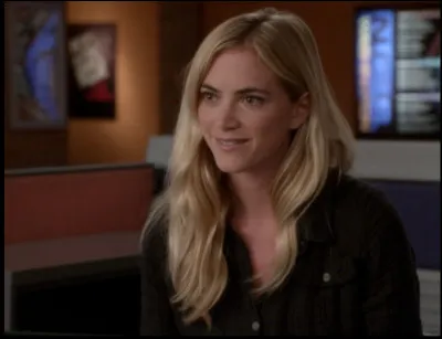 Pendant longtemps elle a gardé un gros secret, elle savait que Ziva n'était pas morte. Qui est cette personne ?