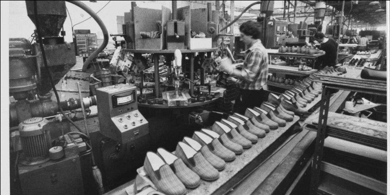 Il y avait plusieurs usines de pantoufles en Charente jusqu'aux années 80 ; les productions ont été délocalisées. Plusieurs raisons font échouer les tentatives de relocalisation, laquelle n'en est pas une ?