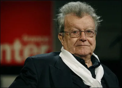 Qui est ce comédien et homme de radio auteur de cette citation : ''Une poule devant une omelette contemple lensemble de son oeuvre.'' ?