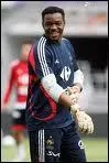 Dans quel club joue Steve Mandanda ?