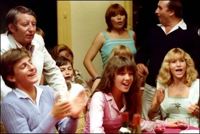 Complétez le titre du film français réalisé par Michel Lang, sorti en 1978 : ''L'Hôtel...'' !