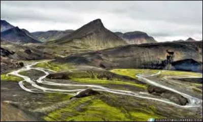 Quel est le r&eacute;gime politique actuel de l'Islande ?