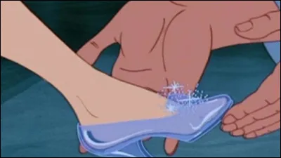 La pantoufle de Cendrillon, est-elle en verre ou en vair ?