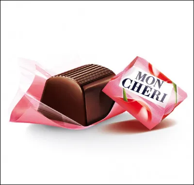 Quelle marque fabrique le chocolat ''Mon Chéri'', composé d'un enrobage de chocolat noir, fourré avec une cerise confite et de la liqueur de cerise ?