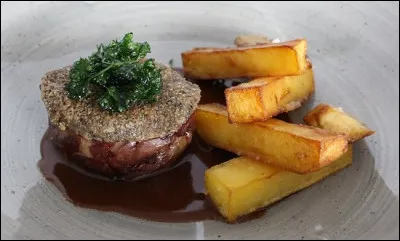 Avec quoi est-il accompagné ?