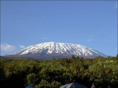 Pour terminer, une montagne magnifique, le Kilimandjaro : c'est la montagne sacre des :