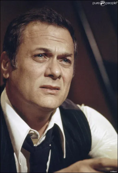 Amicalement : qui jouait avec Tony Curtis dans la série télévisée "Amicalement vôtre" ?