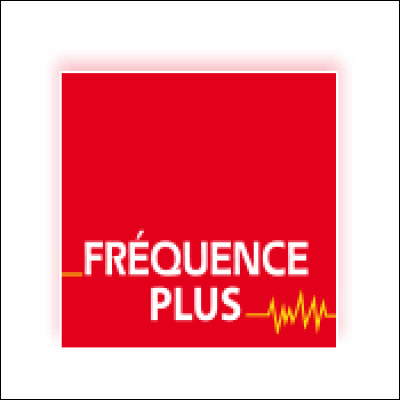 Où est diffusée la radio locale française nommée "Fréquence Plus" ?