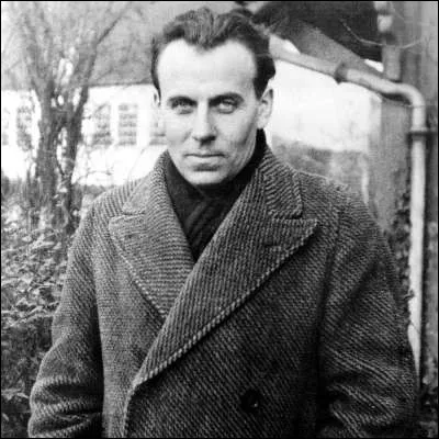 Dans quel roman Louis-Ferdinand C&eacute;line raconte-t-il l�enfance de son personnage Ferdinand Bardamu ?