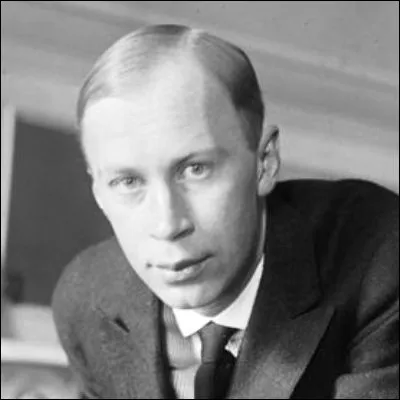 Quel conte musical Serge Prokofiev a-t-il &eacute;crit pour initier les enfants &agrave; la musique classique ?