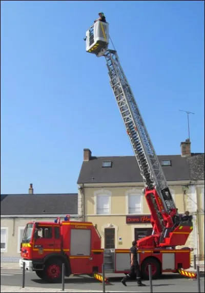 Quel premier ministre aurait dit à propos de la natalité "Les Français doivent faire des enfants sur une grande échelle" ?
