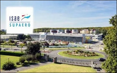 Il a un frère aîné prénommé Baptiste, qui est ingénieur et enseignant. Après un baccalauréat scientifique au lycée Jehan Ango de Dieppe, en Normandie, il entre en classe préparatoire au lycée Pierre-Corneille de Rouen puis obtient en 2001 son diplôme d'ingénieur aéronautique à l'ISAE-SUPAERO (Institut Supérieur de l'Aéronautique et de l'Espace), à Toulouse, donc au même institut que lui.