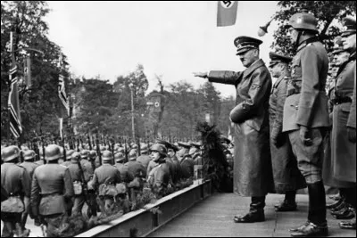 Suite à quel évènement la France et le Royaume-Uni déclarent-ils la guerre à l'Allemagne en 1939 ?