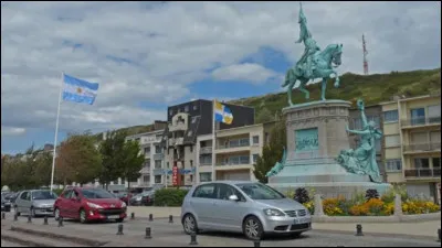 L'air iodé devrait vous faire le plus grand bien, arrêtons-nous à Boulogne sur Mer !