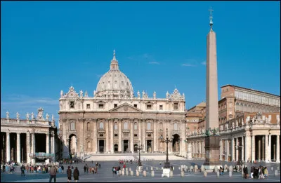 La basilique Saint-Pierre de Rome remplace la vieille basilique de Constantin : est-ce exact ?
