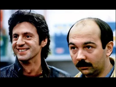 Deux gars fauchés, décident d'attaquer une banque : quelle monnaie figure dans le titre de cette comédie d'Edouard Molinaro ?