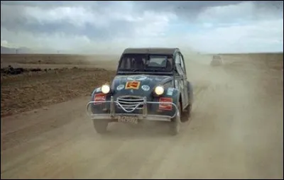 Des compétitions vont relancer l'attrait de cette auto pour les raids exotiques. Quelle est la destination du Raid en 1971 ?