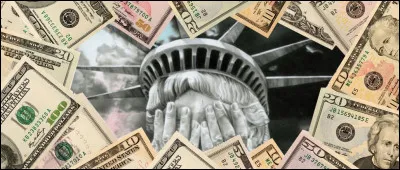 Comment se nomme la notion relative aux bénéficies reçus de la frappe d'une nouvelle monnaie au moyen âge ?