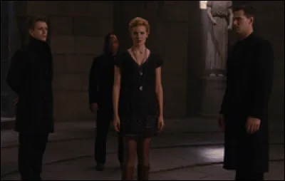 Que fait-elle alors ?