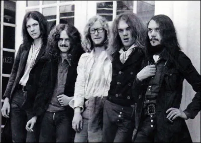 Quel style de musique est celui du groupe ''Ange'' ?