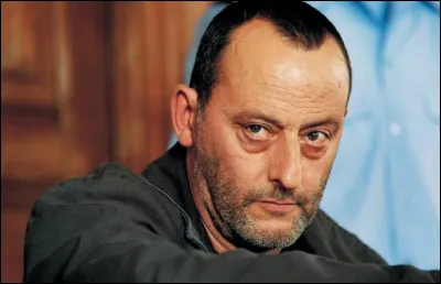 Dans quel film, Jean Reno incarne-t-il ''Ange Léoni'' un caïd indépendantiste recherché par toutes les polices de France ?