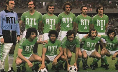 Quel ex joueur de l'AS Saint-Étienne était surnommé "lAnge vert" ?