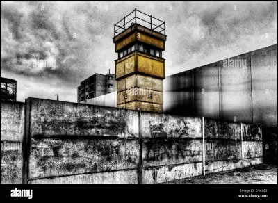 Dans quelle ville se situait "Le mur de la honte" ?