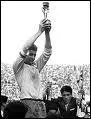 En 1962. Quel pays est devenu champion du monde en battant la Tchcoslovaquie 3 1, en finale ?