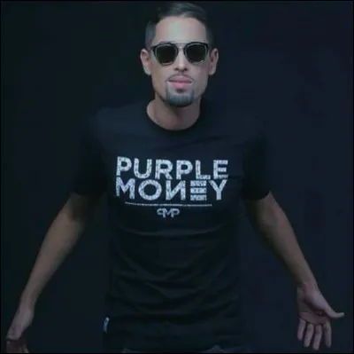 Dans quel label est-il ?