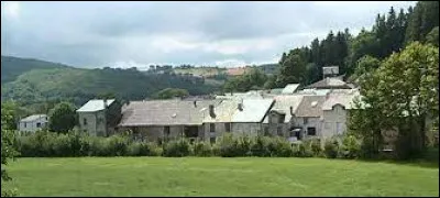 Commune occitane, dans les Monts de Lacaune, Murat-sur-Vèbre se situe dans le département ...