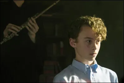 Wyatt Ollef joue le rôle de Stanley Uris. Ce dernier se fait souvent poursuivre par une dame qui n'est autre que le clown sous une autre apparence.