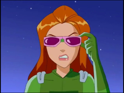 Comment se prénomme la maman de Samantha ?