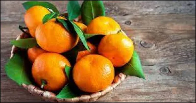 La clémentine se consomme :