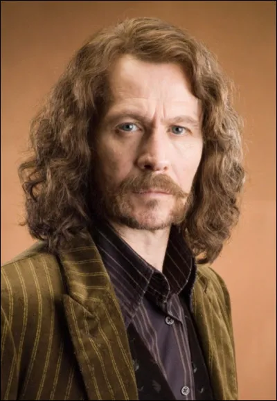 Et dans lequel de ces films, Sirius Black meurt-il ? (tué par un sortilège de Bellatrix Lestrange)