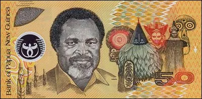 À Port Moresby, j'ai goûté le kaukau, une sorte de patate douce. J'ai payé avec :