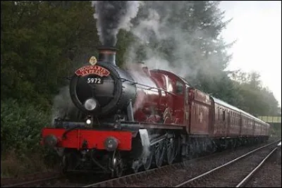 Ça y est, tu es dans le train et tu cherches un wagon pour t'installer. Que fais-tu ?