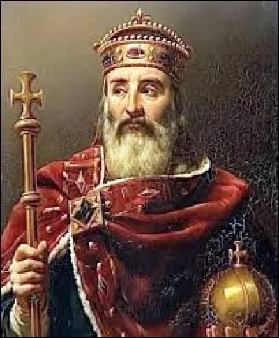 Histoire - Pépin le Bref, le fils de Charles Martel, est roi des Francs de 751 à 768. D'où viendrait son surnom de "Bref" ?