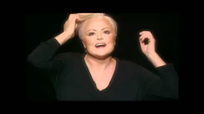 Dans un sketch de Muriel Robin, son mari lui offre un tableau sur lequel il a collé toutes leurs économies (pièces et billets). Quel est ce sketch ?