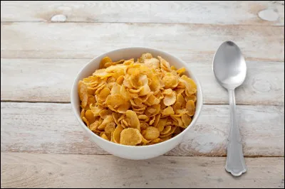 C'est le petit d&eacute;jeuner : tu prends un bol de c&eacute;r&eacute;ales. Ton fr&egrave;re prend ton bol et court en disant "Merci !". Que fais-tu ?