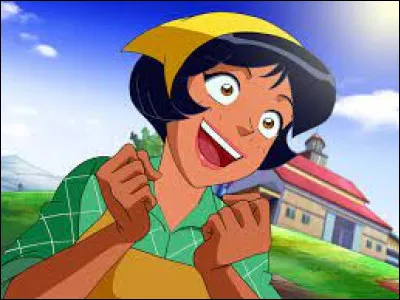 Comment s'appelle cette fille qu'on retrouve dans une série très connue ?