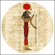 Quel est le nom cette déesse égyptienne représentée avec une tête de lionne coiffée d'un disque solaire ?
