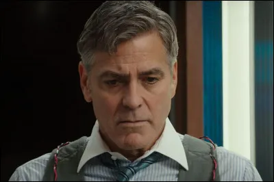 Dans ce film, le personnage de George Clooney est très influent dans le monde boursier grâce à...