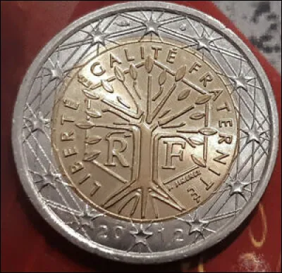 Quel arbre figure sur le revers de la pièce française de 2 euros ?