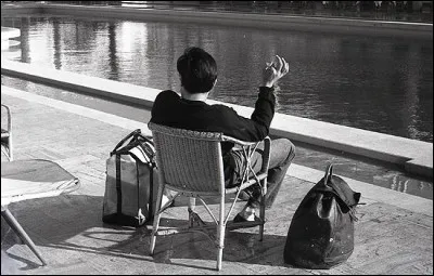 Quel acteur joue aux côtés de Jean Gabin dans "Mélodie en sous-sol" ?