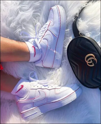 Si tu étais dans un groupe de musique, quel poste aimerais-tu avoir ?