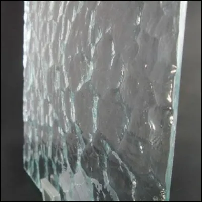 Quel &eacute;difice religieux est d&ucirc; &agrave; Joris Karl Huysmans ?